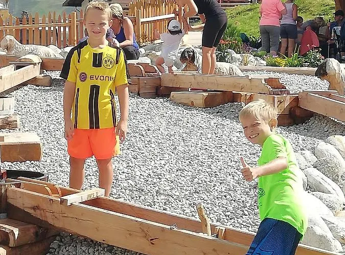 Guest house Alpengruss 3*