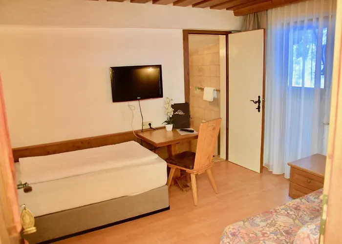 Guest house Alpengruss 3*